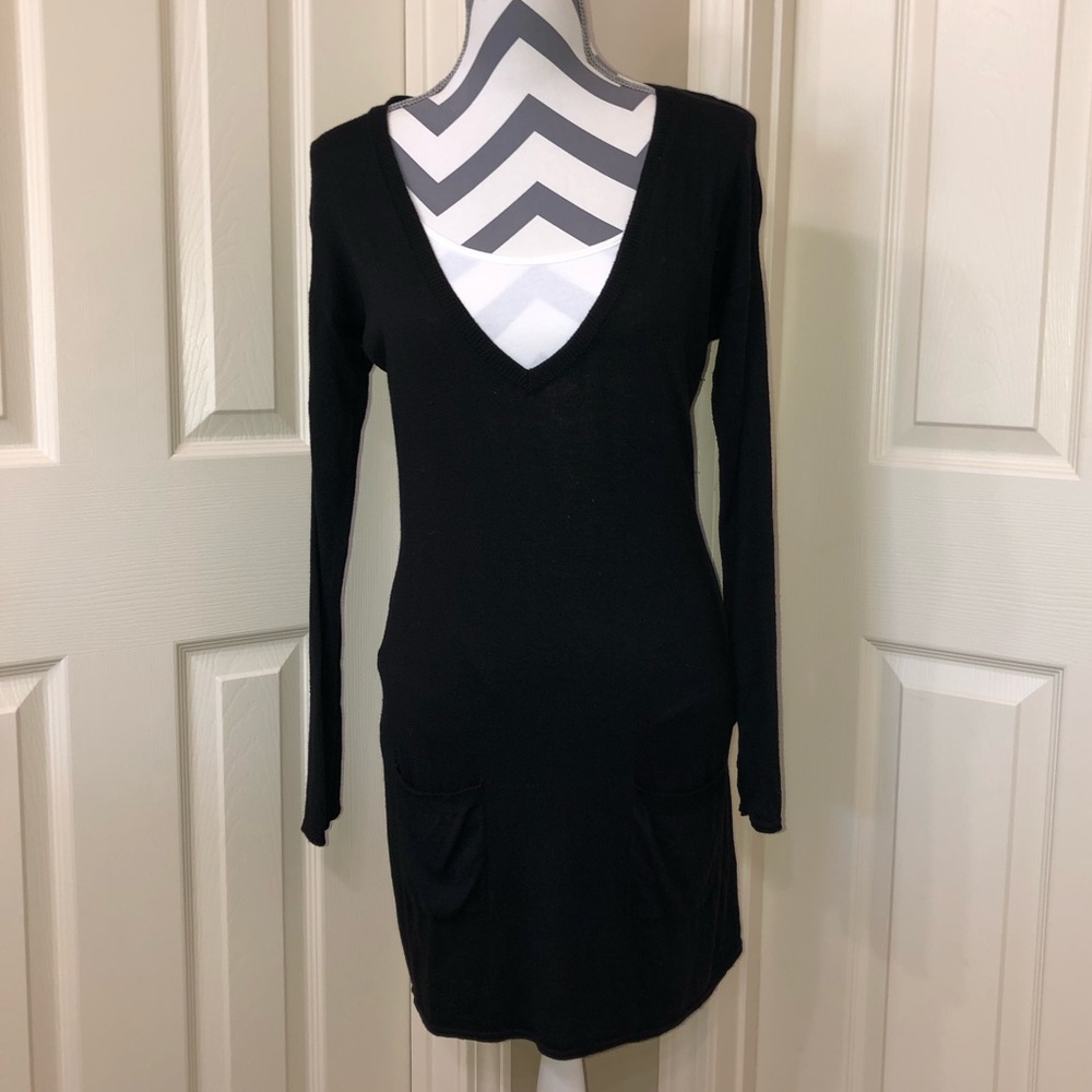 White House Black Market Black Tunic